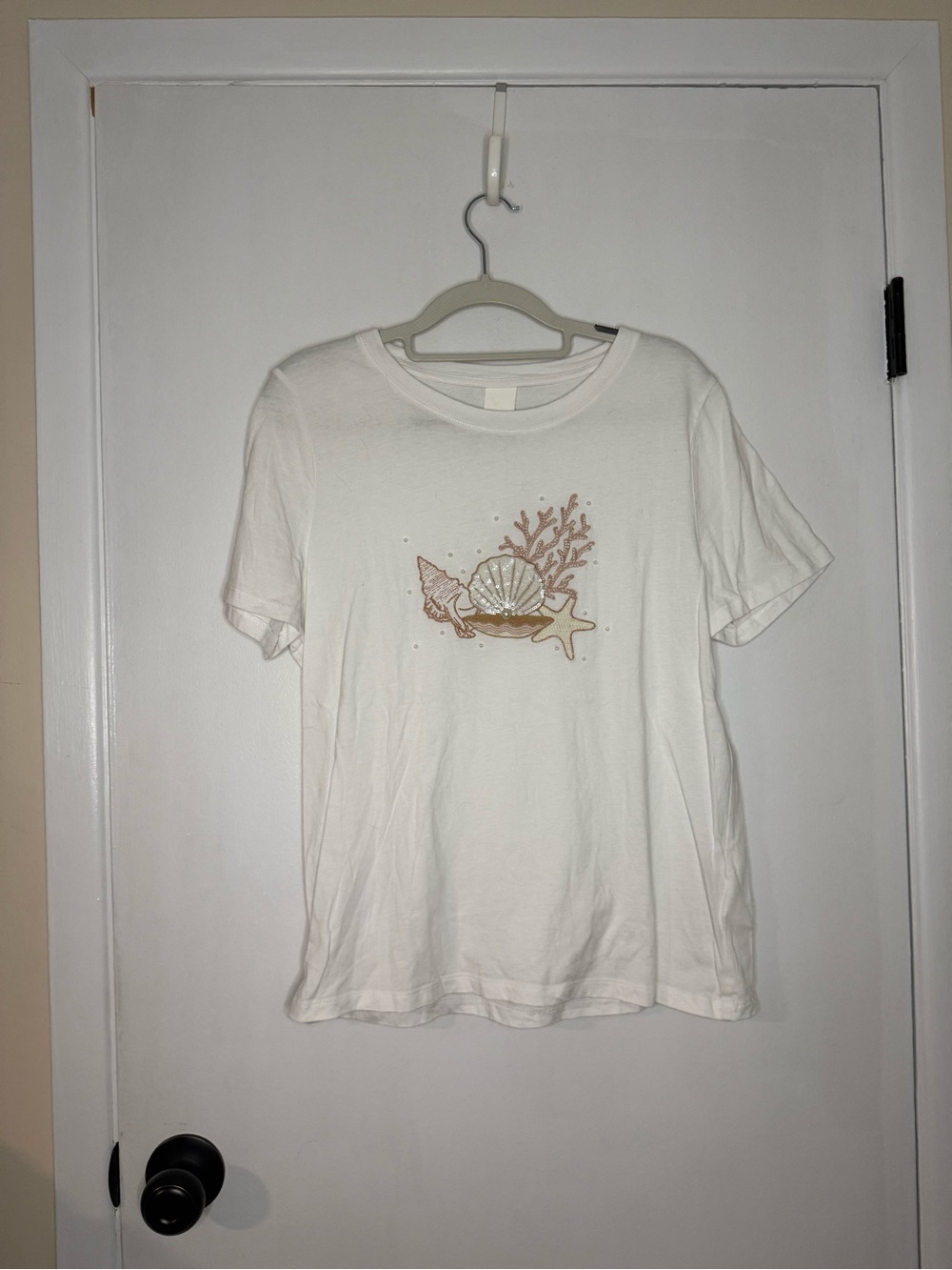 H&M White Beaded Shell Crewneck Tee